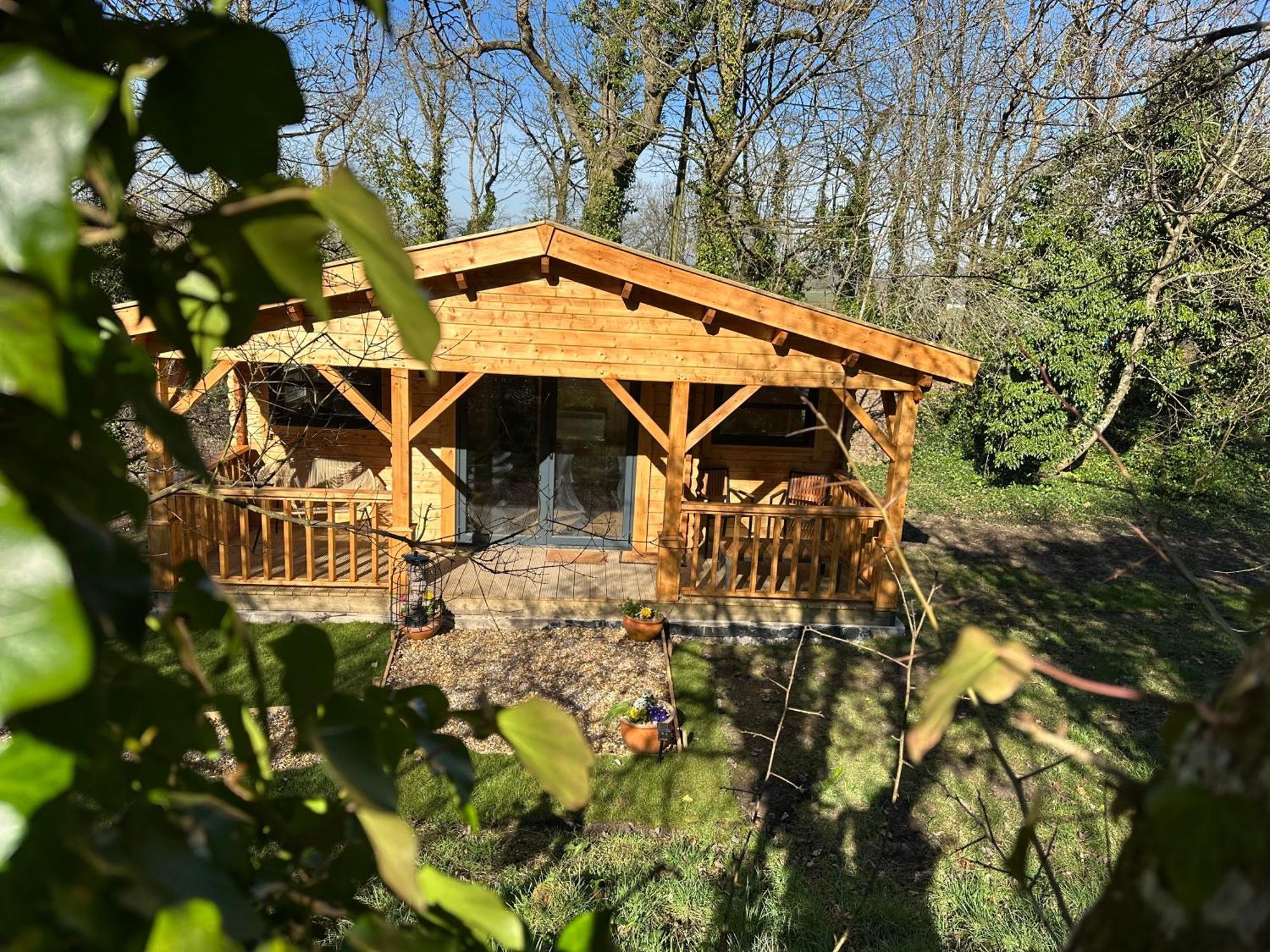 Glyndwr Vineyard Hotel Cowbridge Exterior foto